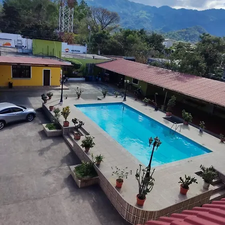 Hotel Ivon